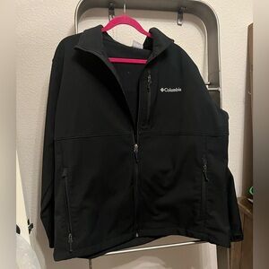 Columbia black zip up size XXL